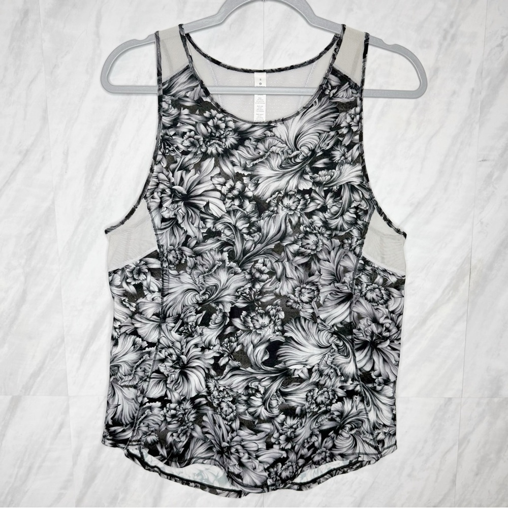Lululemon Athletica Black and White Cut Out Tank Top 8